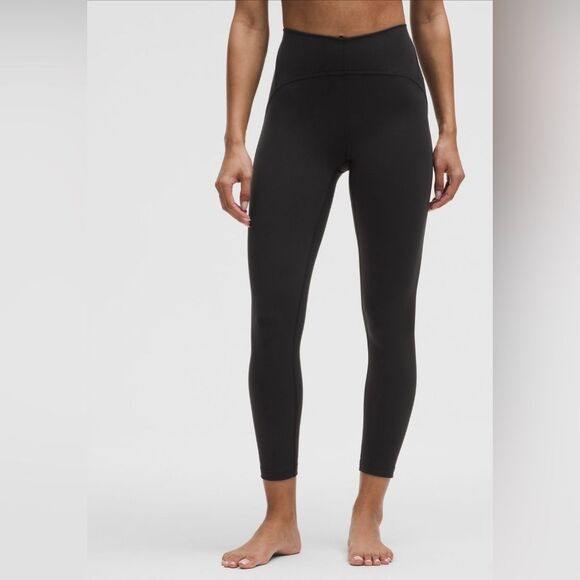 Lululemon Black Leggings Sz 2 - Picture 1 of 6